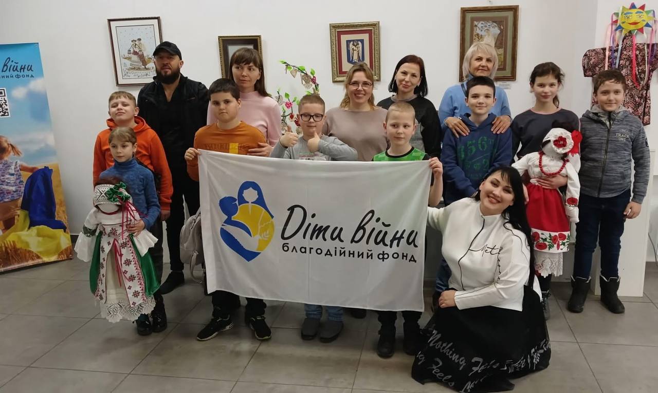 Свято весни для дітей військових у Муніципальній галереї мистецтв