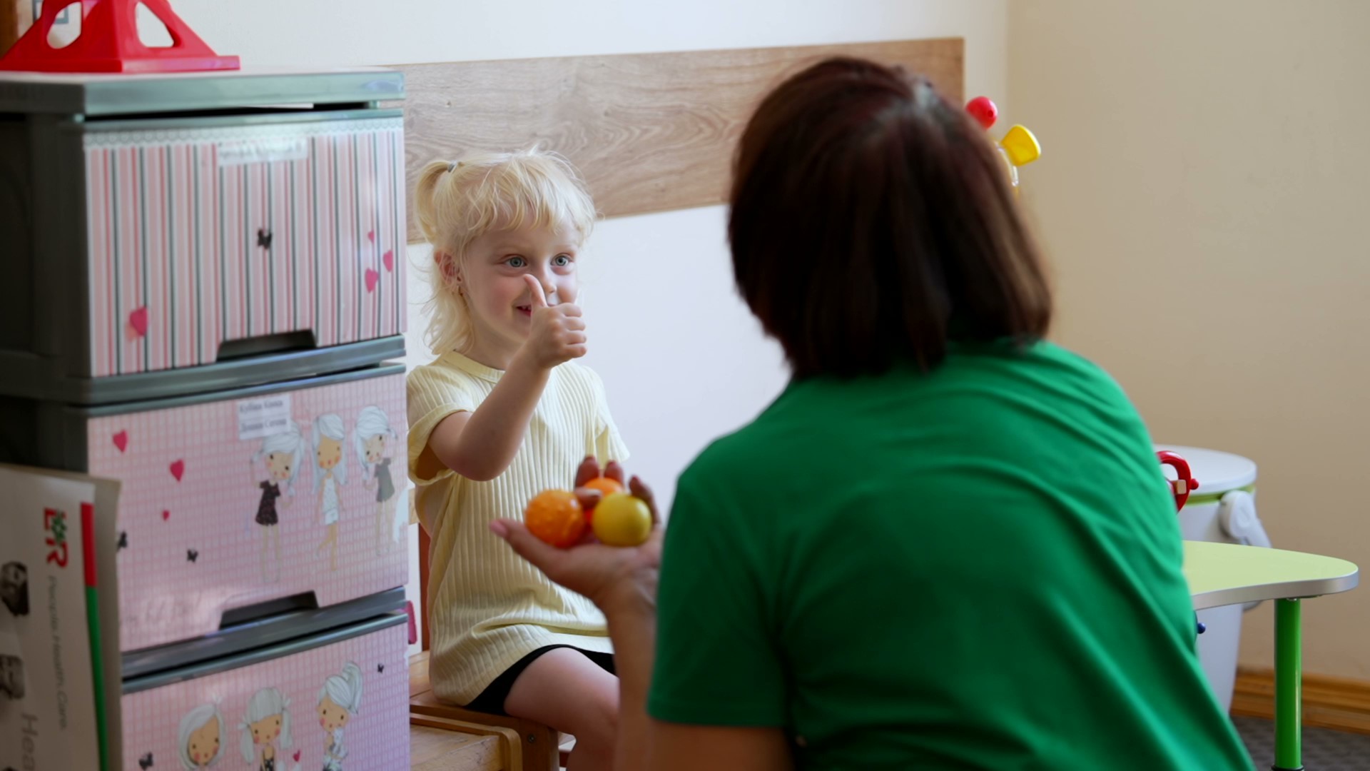 Assistance to the rehabilitation center and children of a deceased serviceman